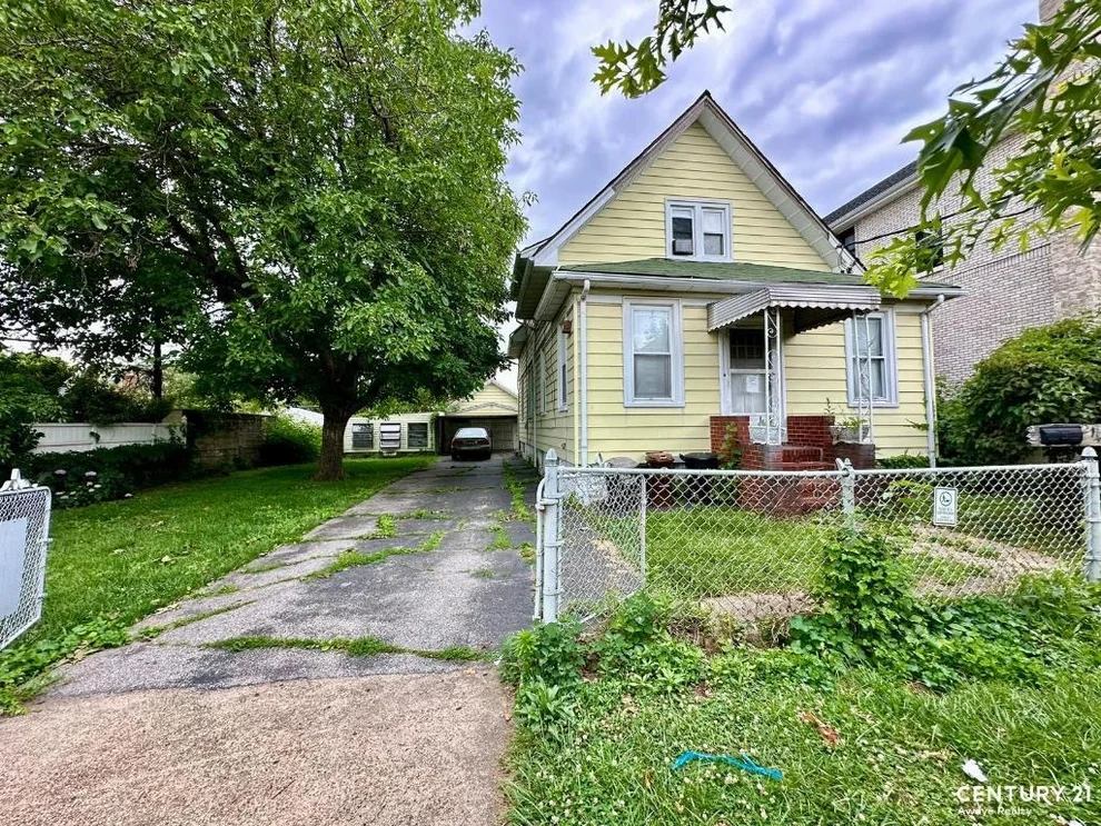 Unit for sale at 21-46 74th Street, Queens, NY 11370