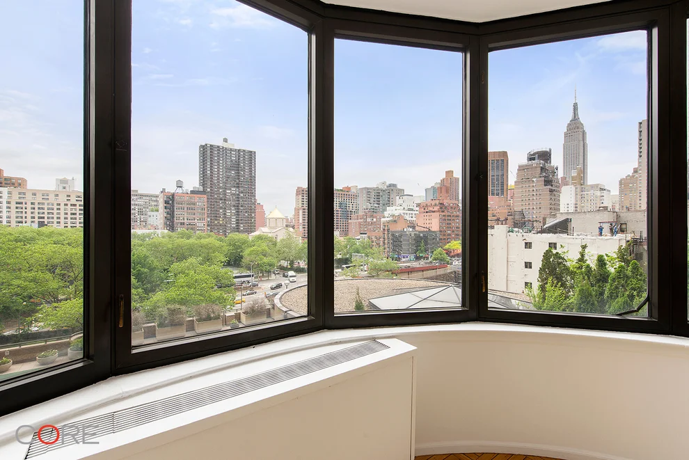 Unit for sale at 330 E 38TH Street, Manhattan, NY 10016
