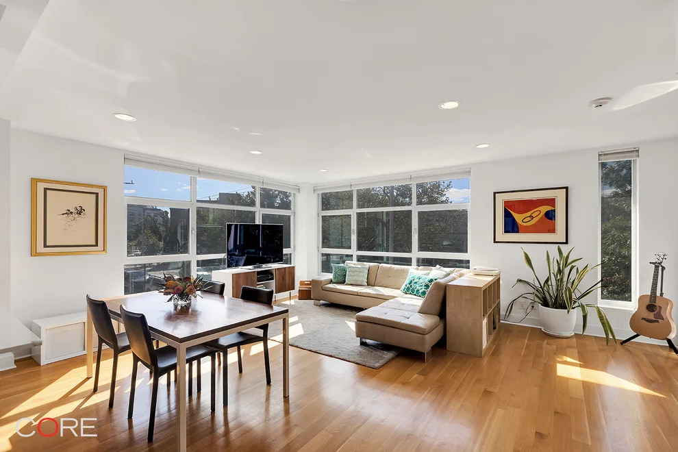 Unit for sale at 450 MANHATTAN Avenue, Brooklyn, NY 11222