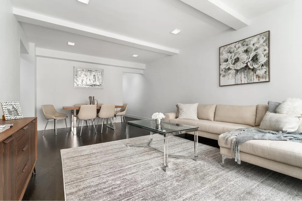 Unit for sale at 321 E 43rd Street, Manhattan, NY 10017