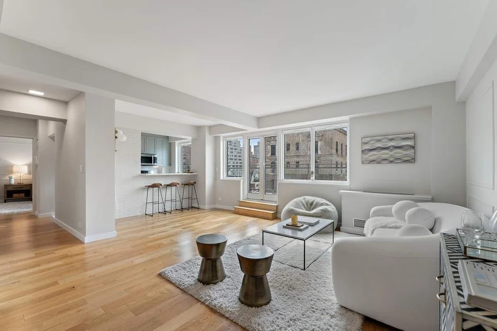 Unit for sale at 20 E 68th Street, Manhattan, NY 10065