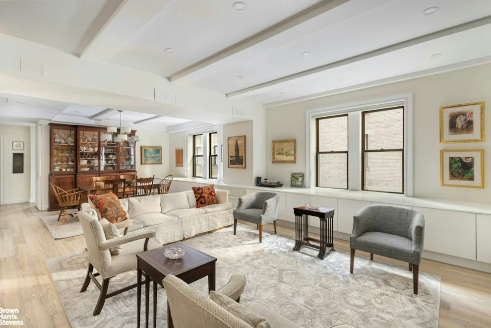 Unit for sale at 17 W 71ST Street, Manhattan, NY 10023