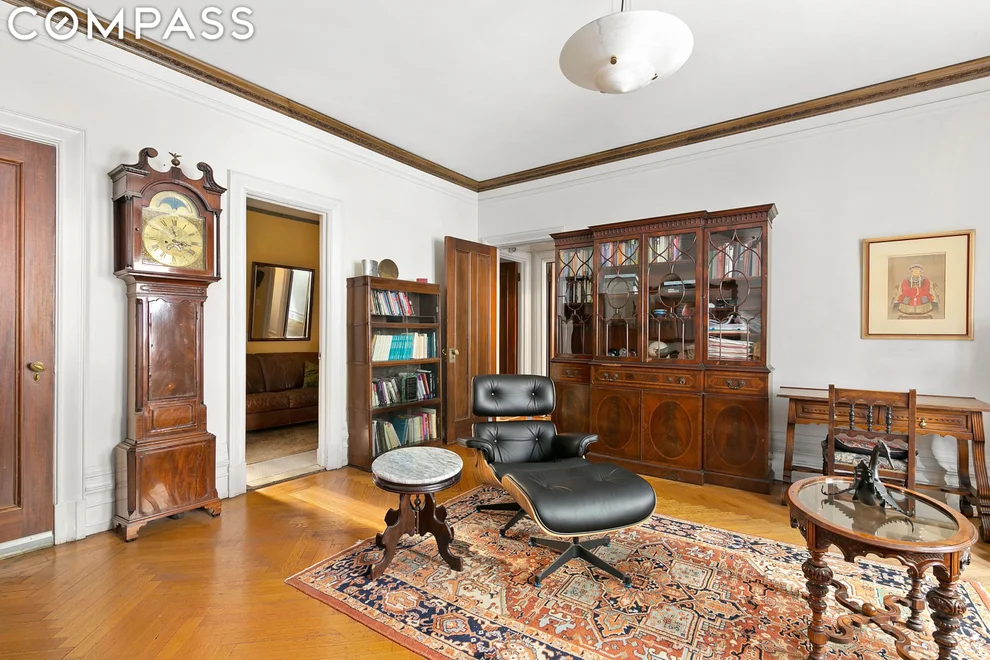 Unit for sale at 161 W 86th Street, Manhattan, NY 10024