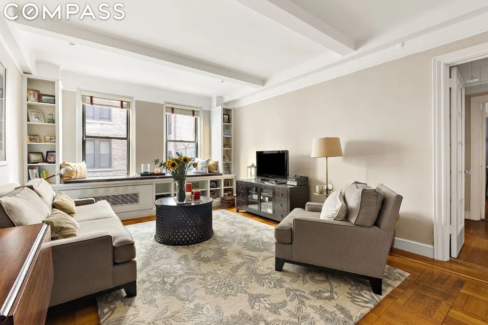 Unit for sale at 18 W 70th Street, Manhattan, NY 10023