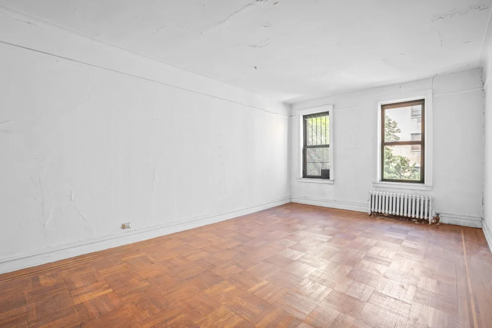 Unit for sale at 105 Bennett Avenue, Manhattan, NY 10033