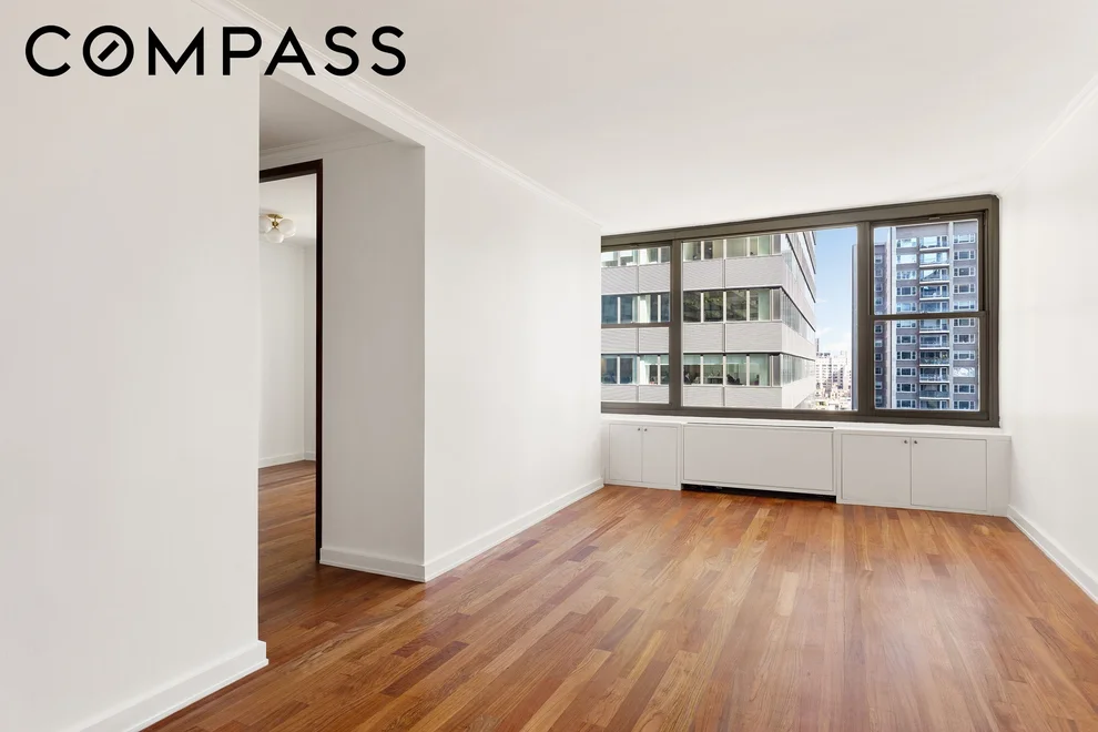 Unit for sale at 117 E 57th Street, Manhattan, NY 10022