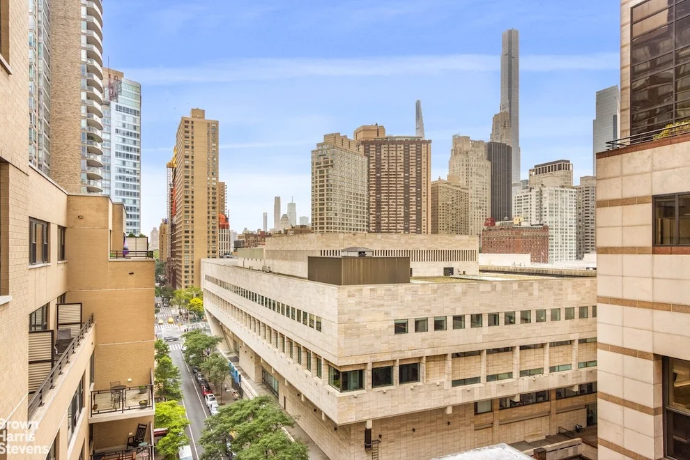 Unit for sale at 165 W 66TH Street, Manhattan, NY 10023