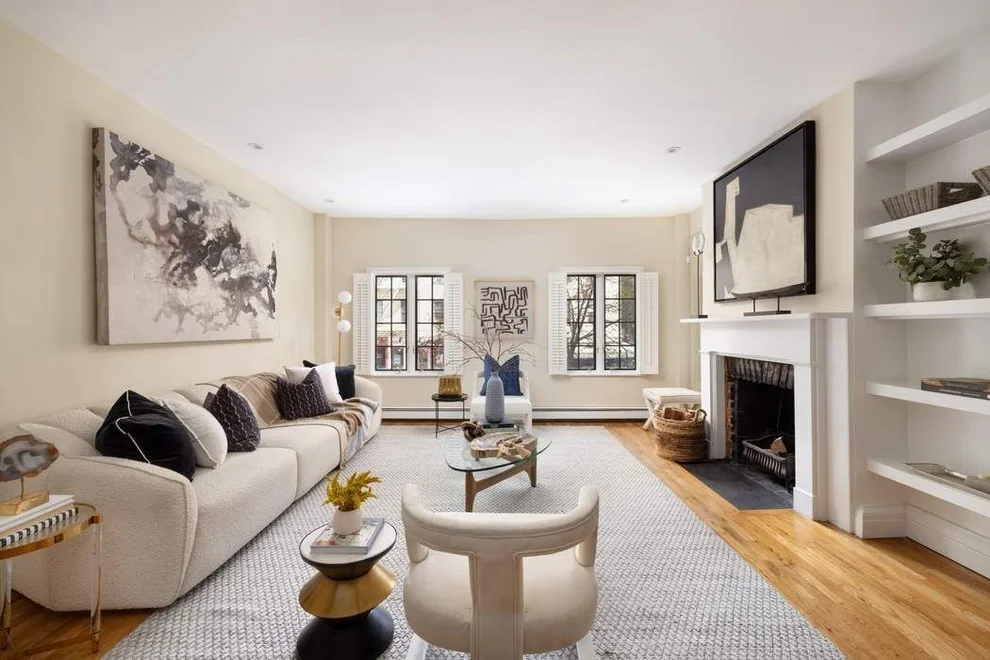 Unit for sale at 555 Hudson Street, Manhattan, NY 10014