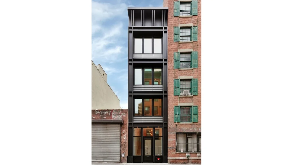Unit for sale at 267 1/2 WATER Street, Manhattan, NY 10038