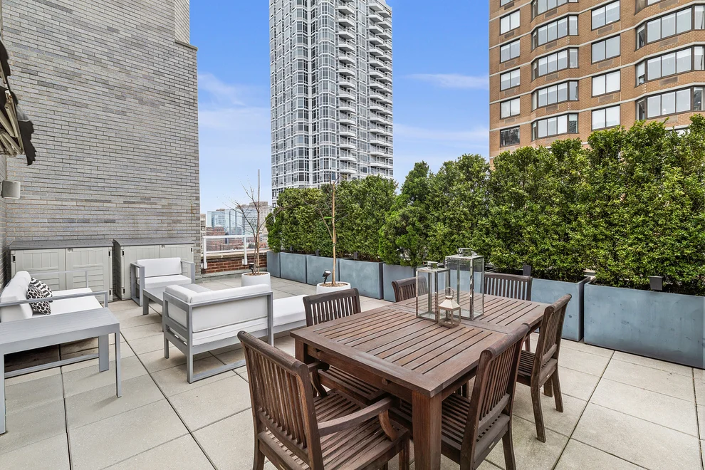 Unit for sale at 165 E 32nd Street, Manhattan, NY 10016
