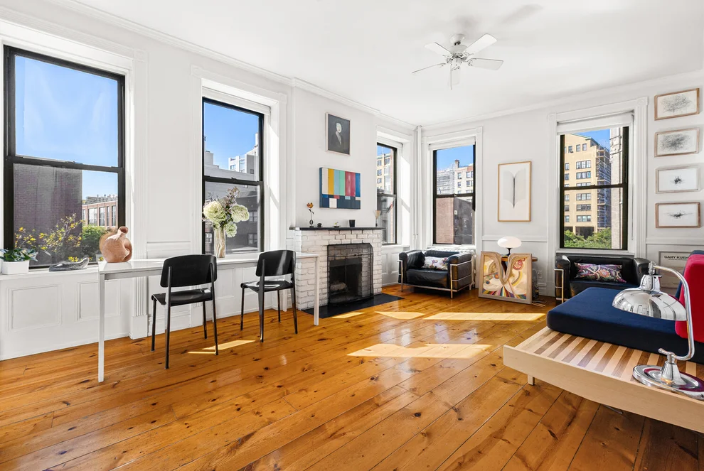 Unit for sale at 344 W 11TH Street, Manhattan, NY 10014