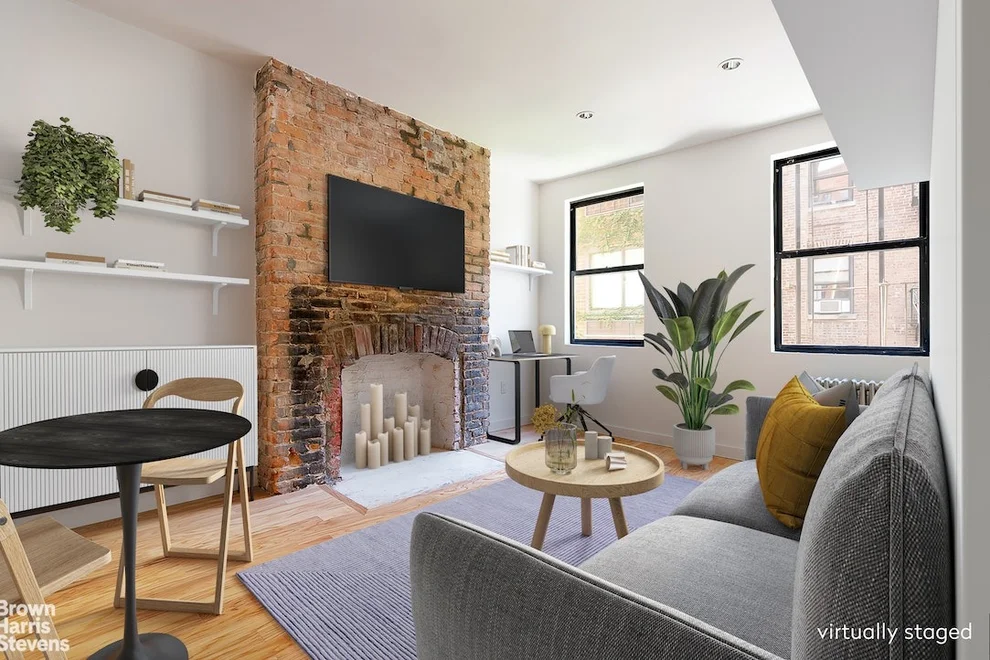Unit for sale at 113 W 15TH Street, Manhattan, NY 10011