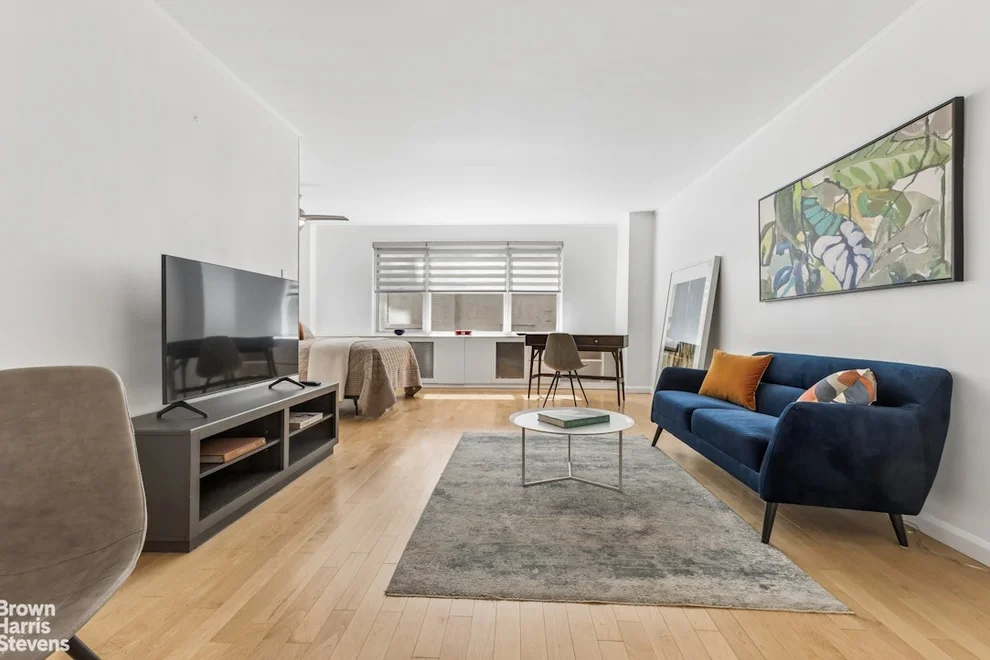 Unit for sale at 201 E 37TH Street, Manhattan, NY 10016