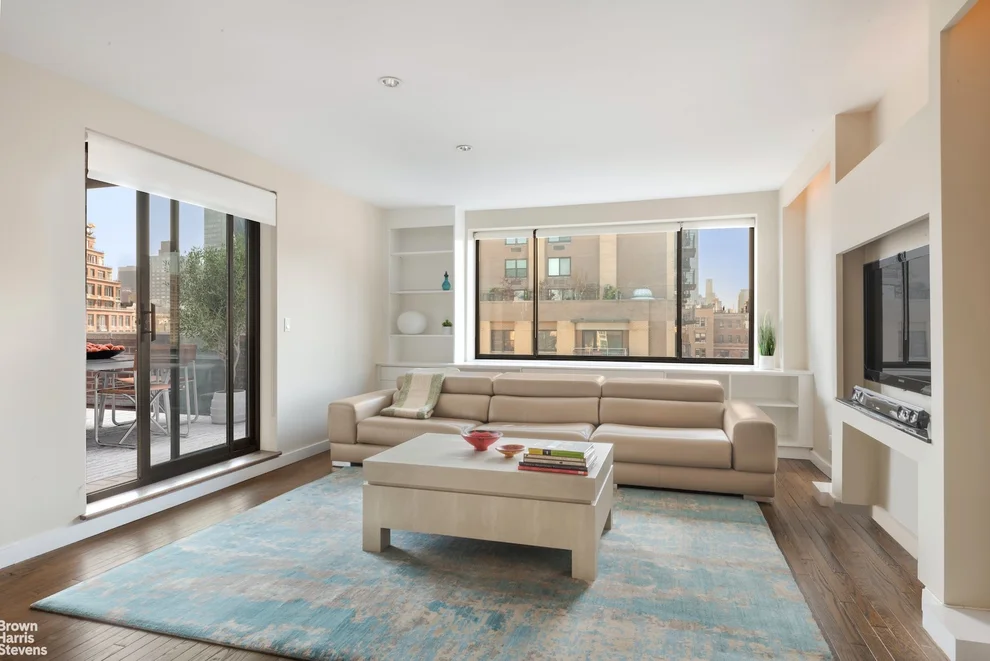 Unit for sale at 211 W 71ST Street, Manhattan, NY 10023