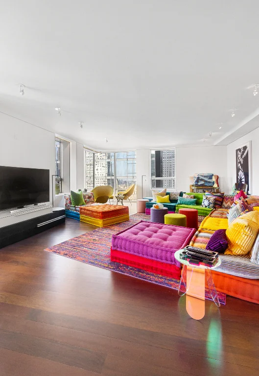 Unit for sale at 15 W 53RD Street, Manhattan, NY 10019