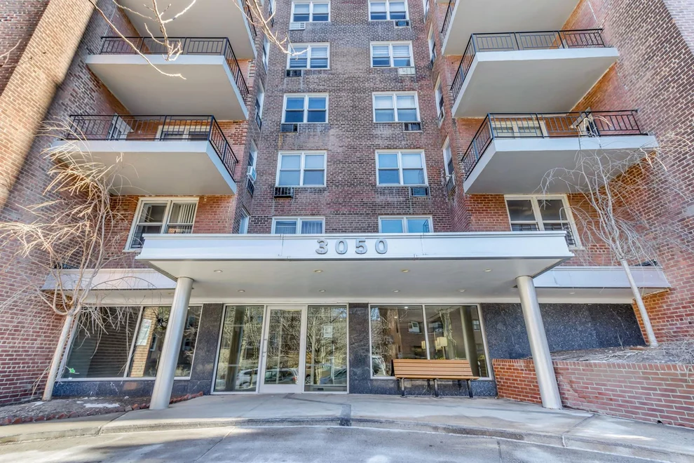 Unit for sale at 3050 Fairfield Avenue, Bronx, NY 10463