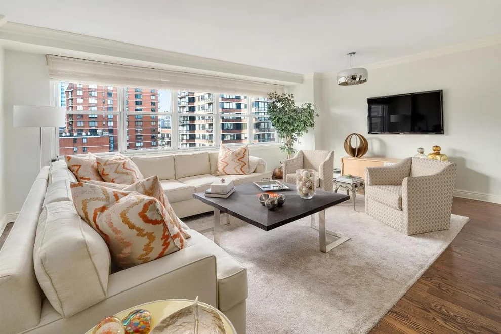 Unit for sale at 401 E 74th Street, Manhattan, NY 10021