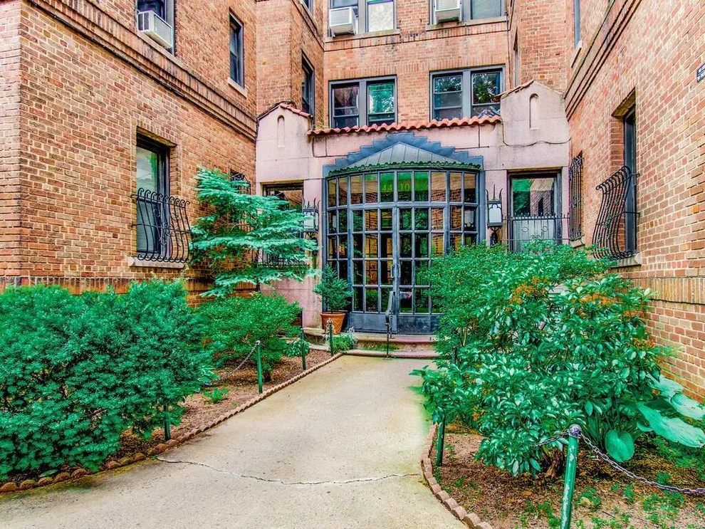 Unit for sale at 4410 Cayuga Avenue, Bronx, NY 10471