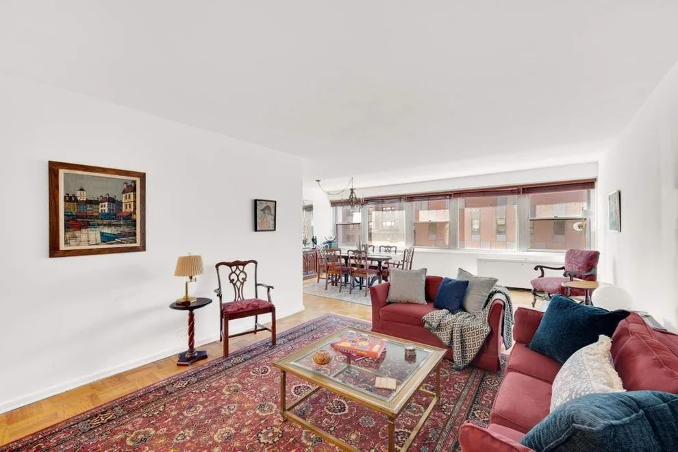 Unit for sale at 75 E End Avenue, Manhattan, NY 10028