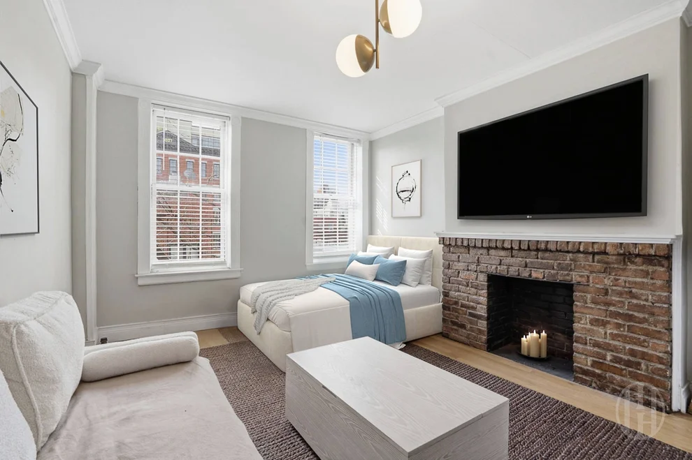 Unit for sale at 354 W 12th Street, Manhattan, NY 10014
