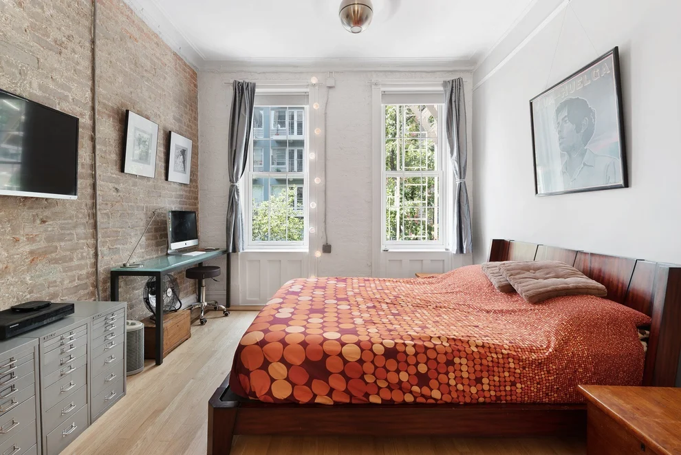 Unit for sale at 633 E 11TH Street, Manhattan, NY 10009