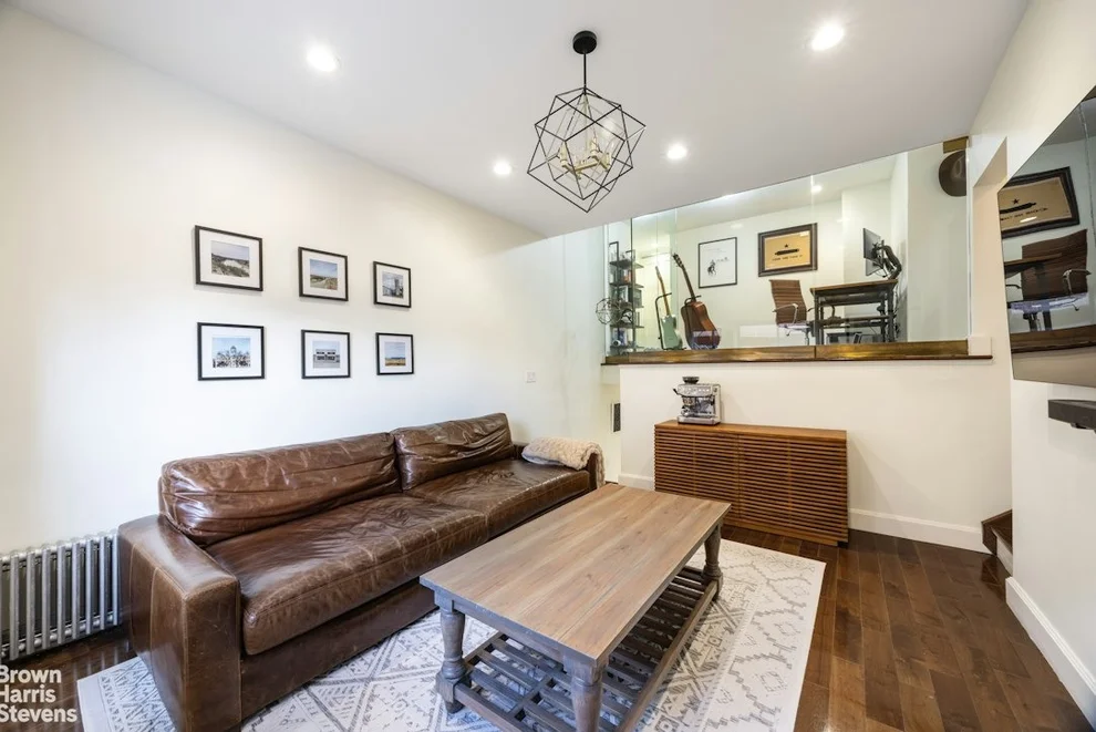 Unit for sale at 211 THOMPSON Street, Manhattan, NY 10012