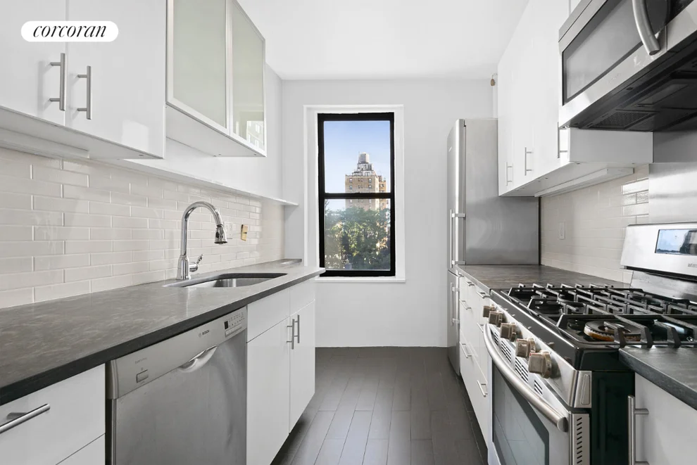 Unit for sale at 170 E 94TH Street, Manhattan, NY 10128