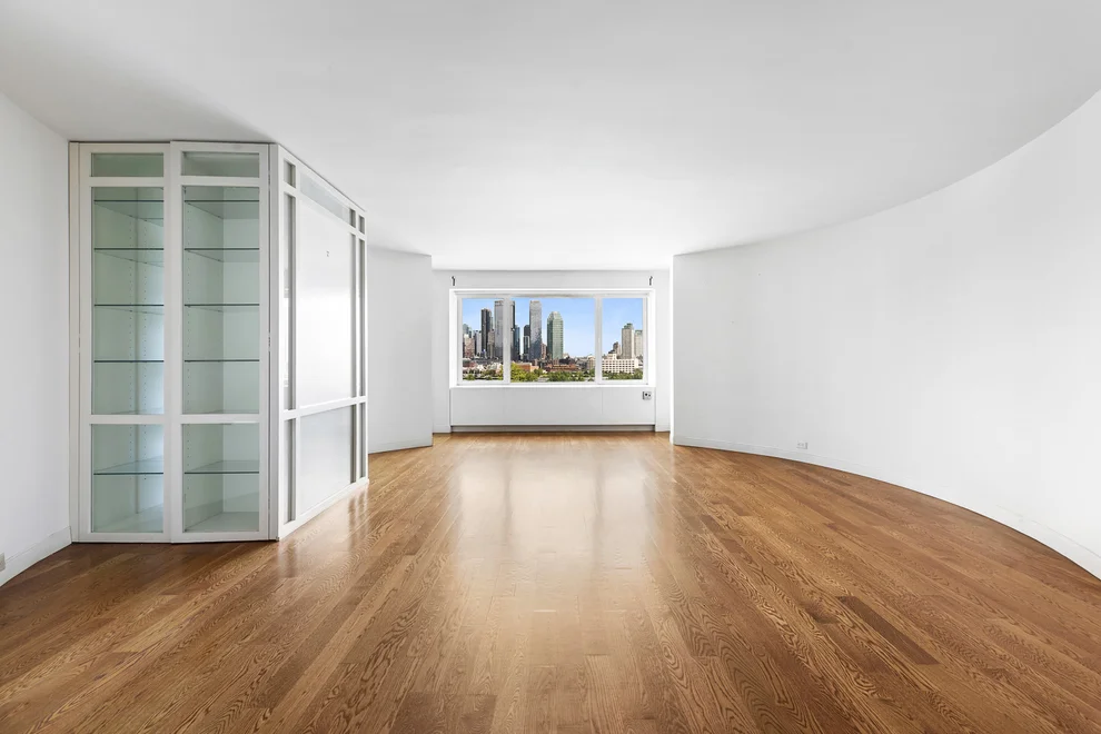 Unit for sale at 60 SUTTON Place S, Manhattan, NY 10022