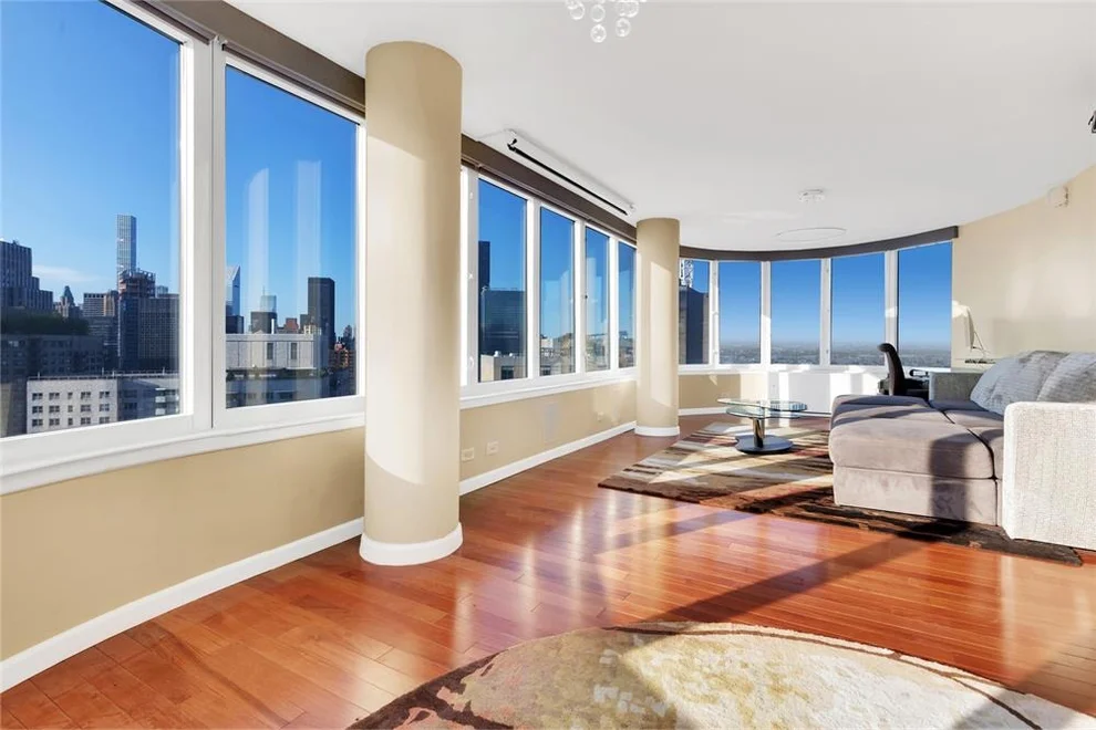 Unit for sale at 330 E 38th Street, Manhattan, NY 10016