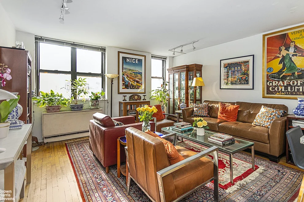 Unit for sale at 410 W 23RD Street, Manhattan, NY 10011