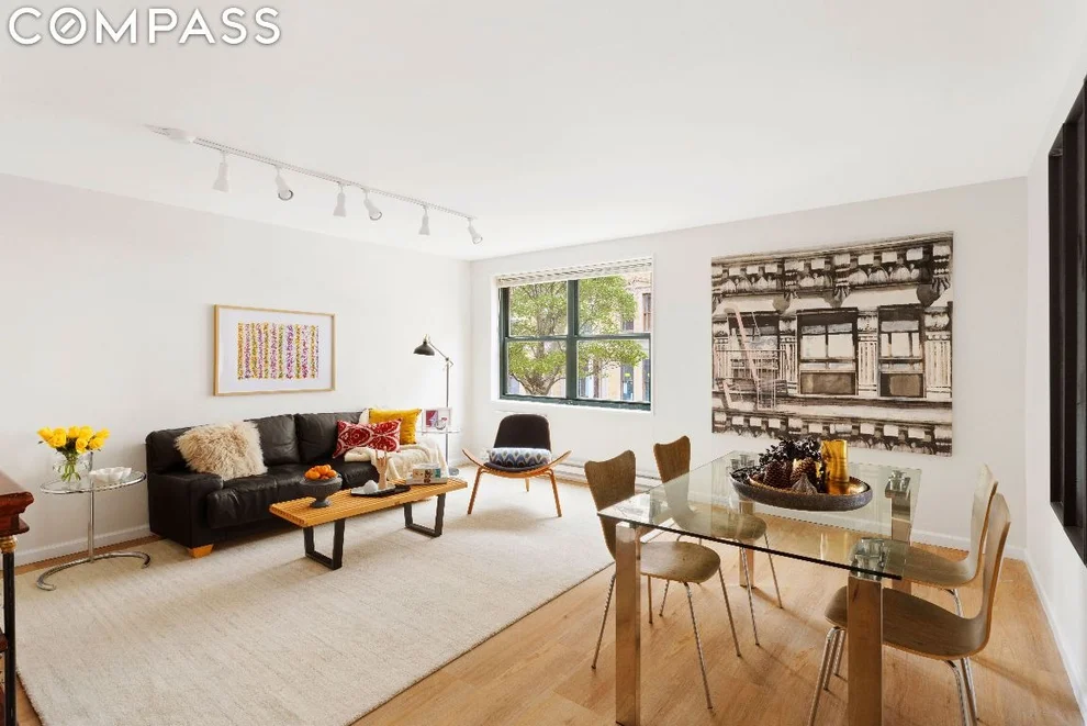 Unit for sale at 141 Barrow Street, Manhattan, NY 10014