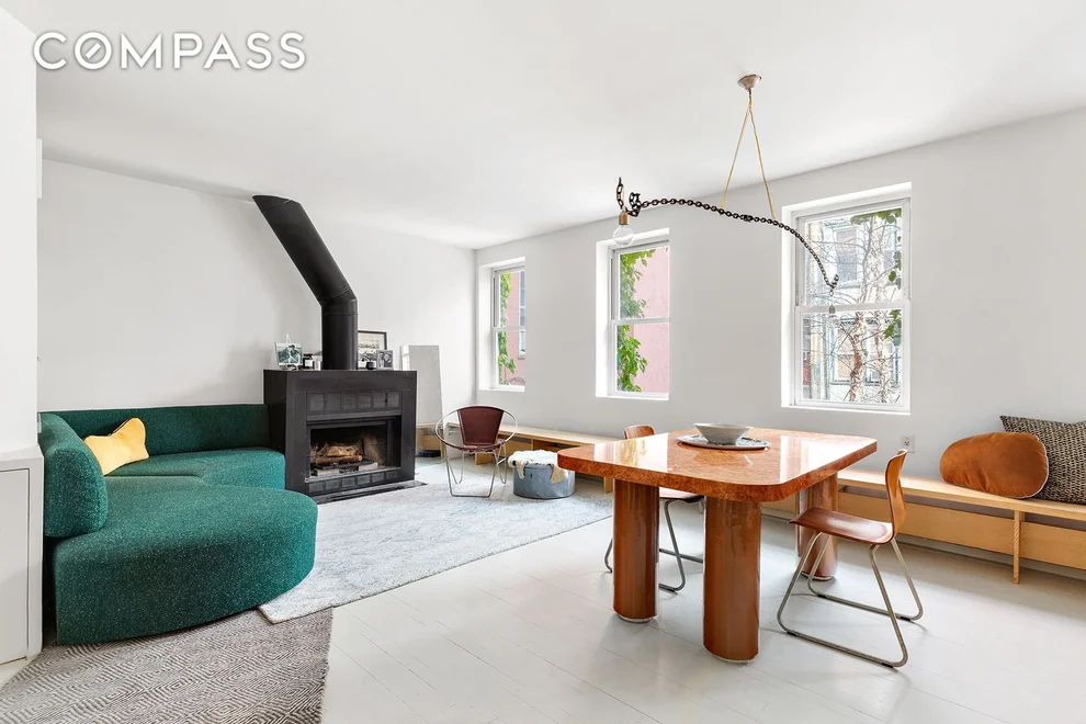 Unit for sale at 18 R Spring Street, Manhattan, NY 10012
