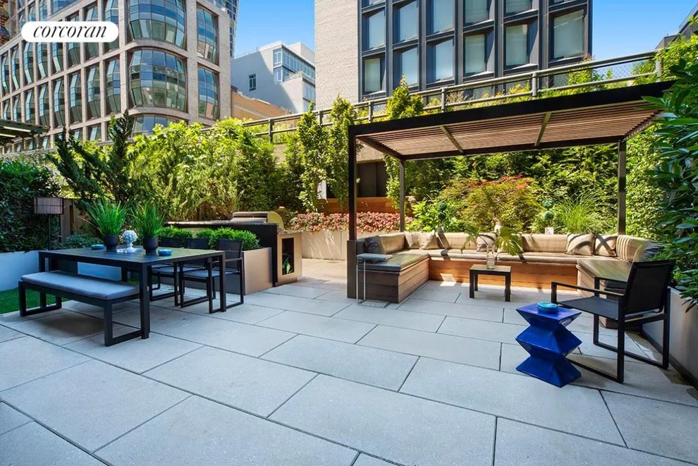 Unit for sale at 505 W 19TH Street, Manhattan, NY 10011