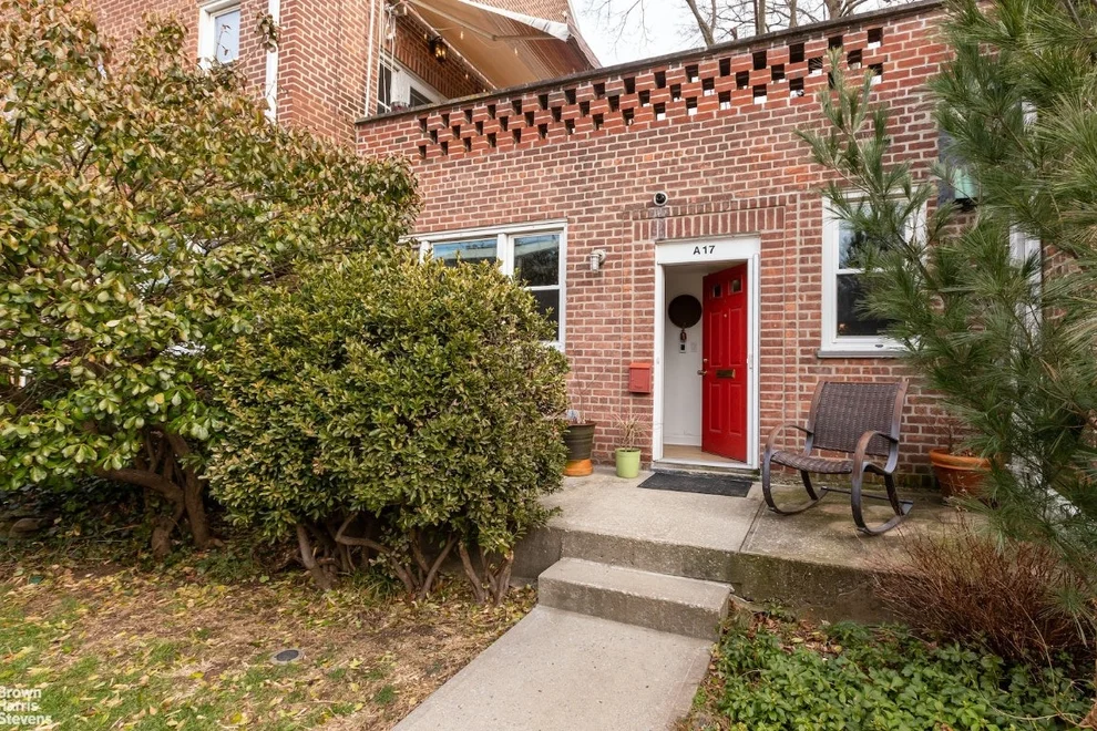 Unit for sale at 4601 HENRY HUDSON Parkway, Bronx, NY 10471