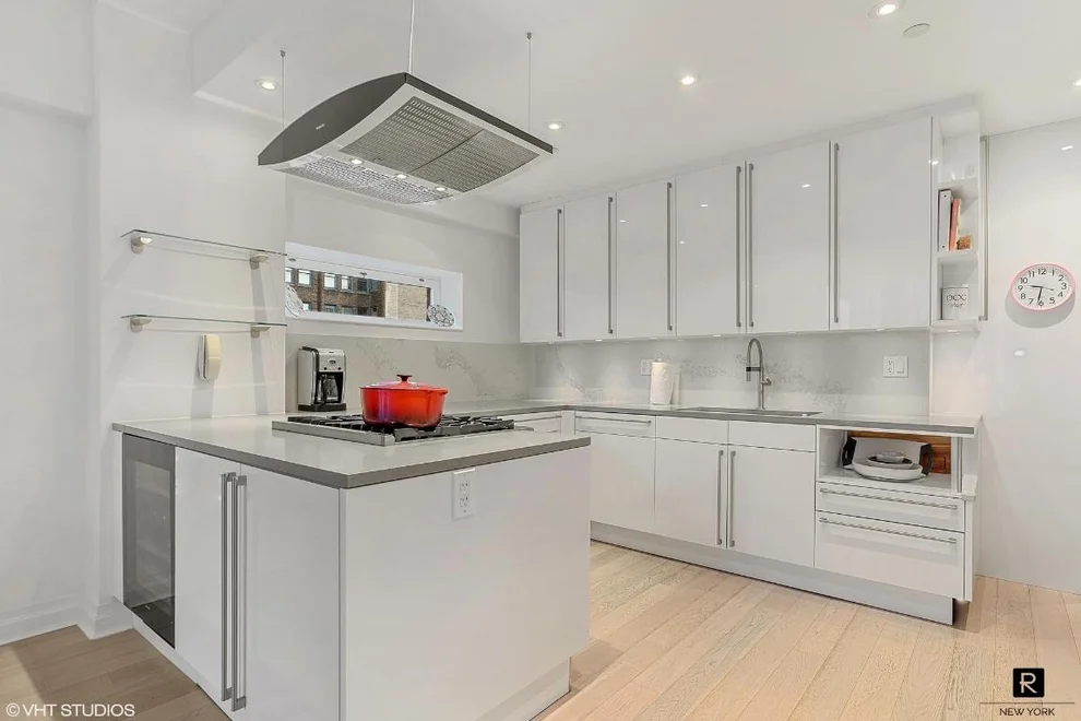 Unit for sale at 39 E 29th Street, Manhattan, NY 10016