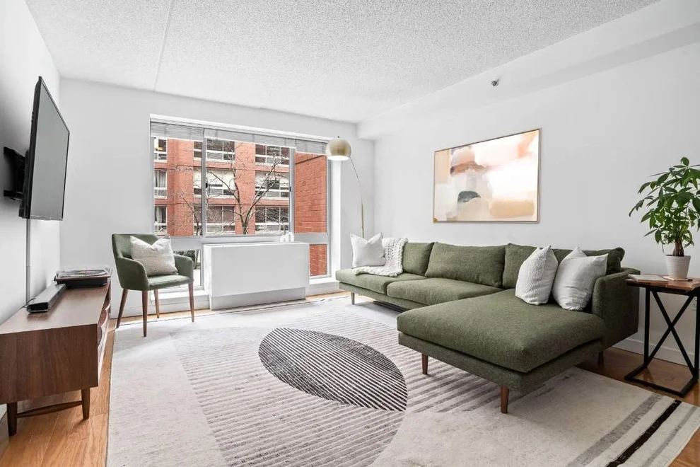 Unit for sale at 555 W 23rd Street, Manhattan, NY 10011