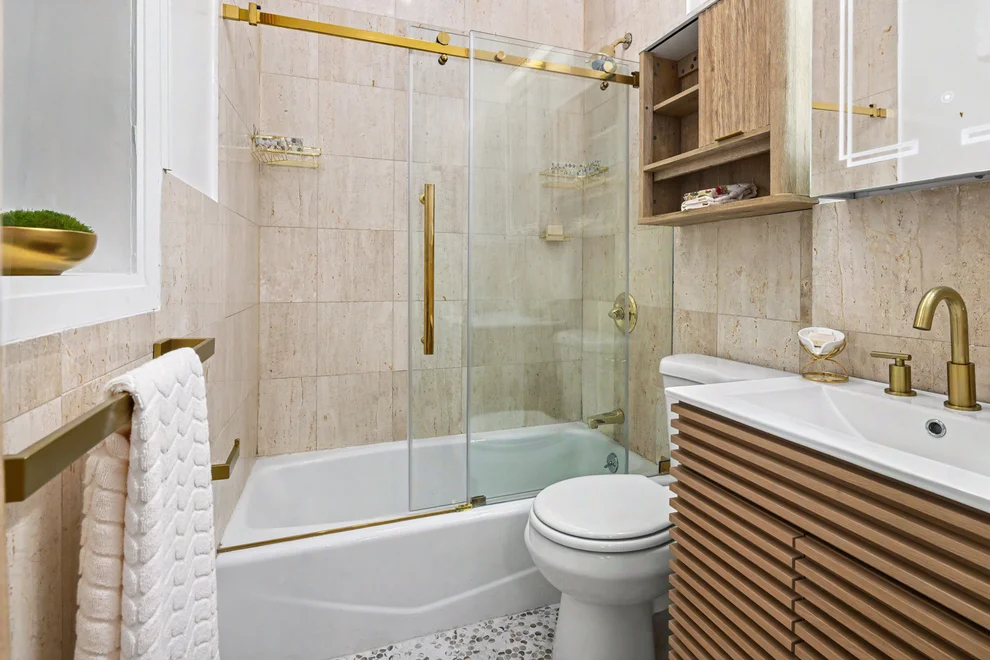 Unit for sale at 516 E 82ND Street, Manhattan, NY 10028