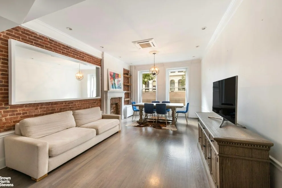 Unit for sale at 153 W 80TH Street, Manhattan, NY 10024