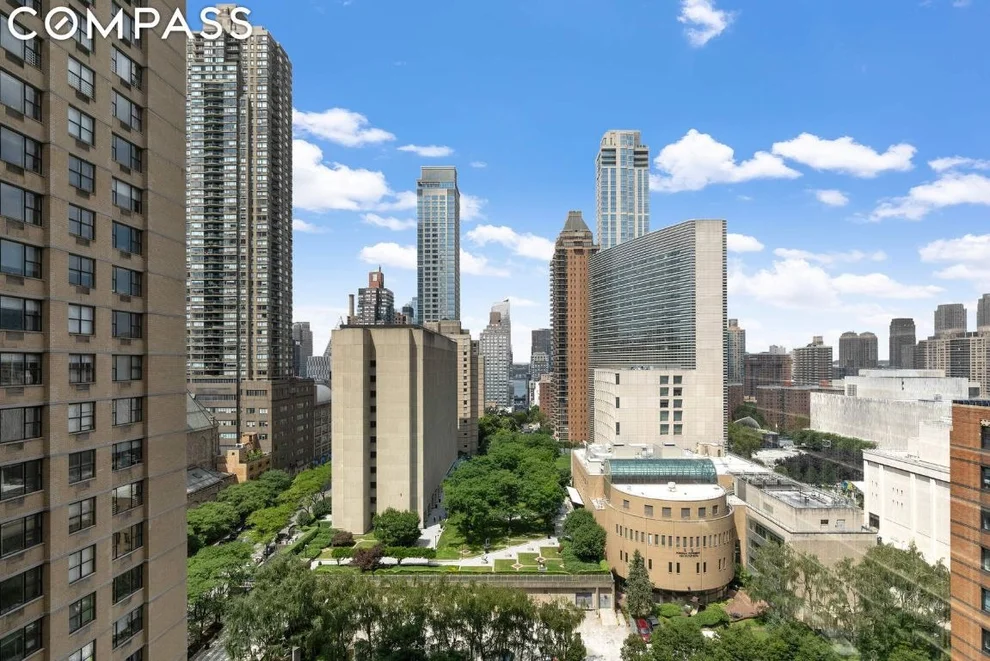 Unit for sale at 30 W 61st Street, Manhattan, NY 10023
