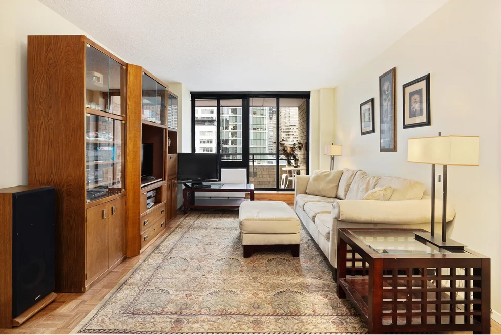Unit for sale at 200 RECTOR Place, Manhattan, NY 10280