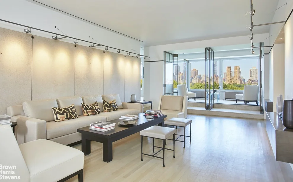 Unit for sale at 910 5TH Avenue, Manhattan, NY 10021