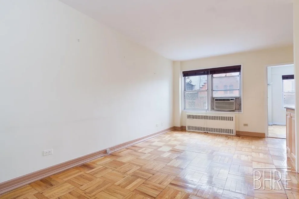 Unit for sale at 135 Willow Street, Brooklyn, NY 11201
