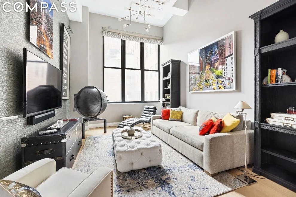 Unit for sale at 421 Hudson Street, Manhattan, NY 10014