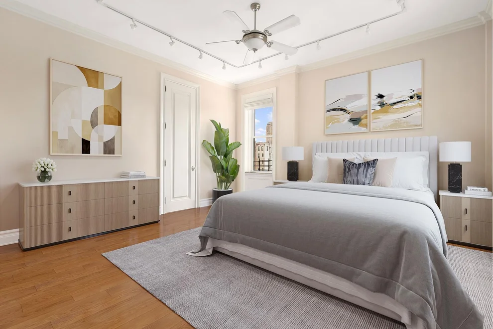 Unit for sale at 140 W 69TH Street, Manhattan, NY 10023