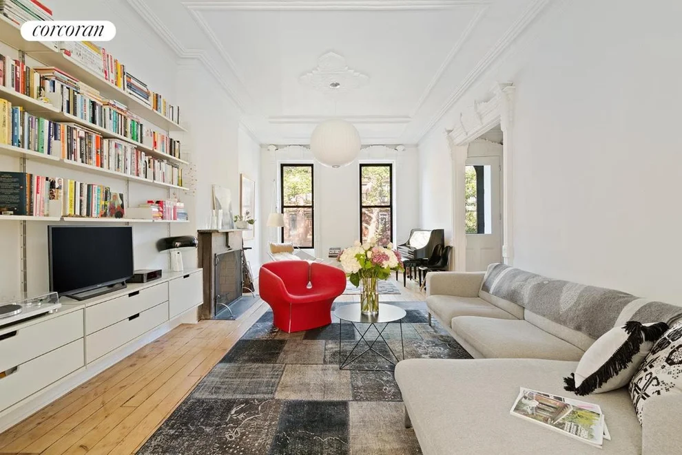 Unit for sale at 321 Stuyvesant Avenue, Brooklyn, NY 11233