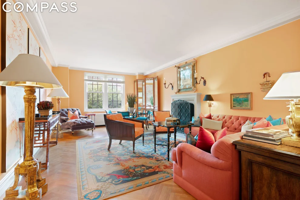 Unit for sale at 825 5th Avenue, Manhattan, NY 10065