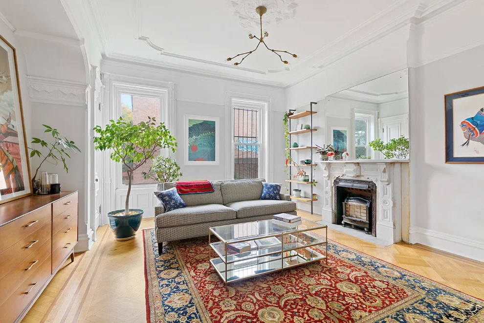 Unit for sale at 286 Stuyvesant Avenue, Brooklyn, NY 11221