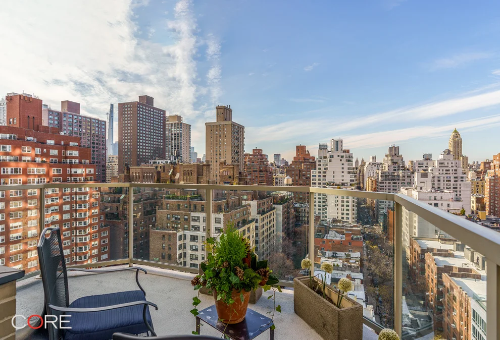 Unit for sale at 300 E 74TH Street, Manhattan, NY 10021