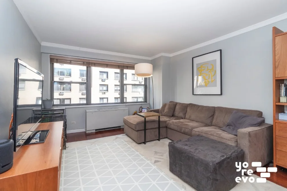 Unit for sale at 10 W 15th Street, Manhattan, NY 10011