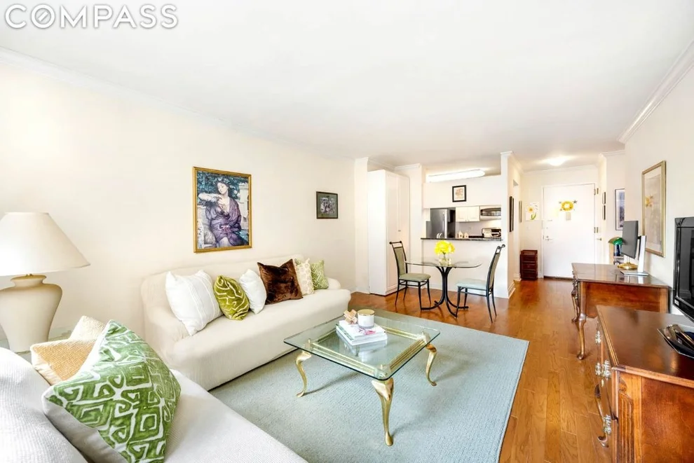 Unit for sale at 350 E 82nd Street, Manhattan, NY 10028